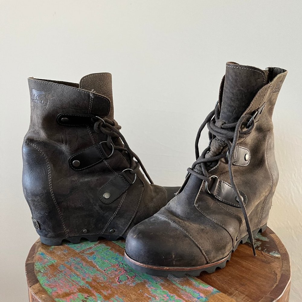 Sorel Joan of Arctic Wedge  Lace Up Boot, Gray